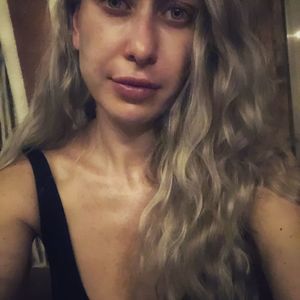 Meet your Posher, Magda